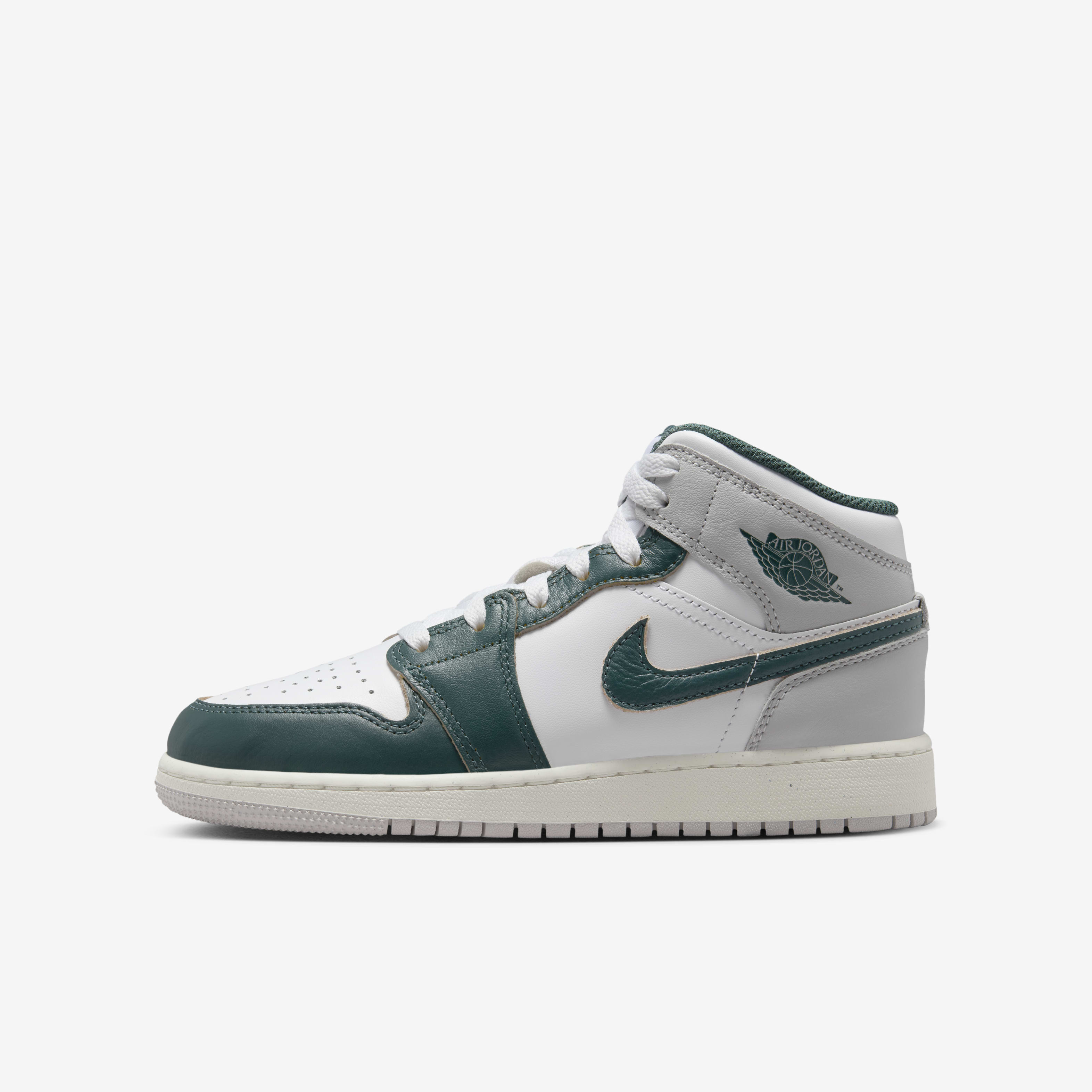 Air Jordan deals 1 mid