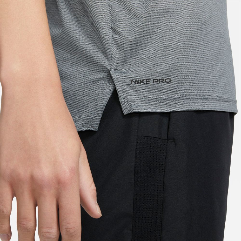 Nike Pro Dri-Fit - Poleras - Nike - Nike Chile