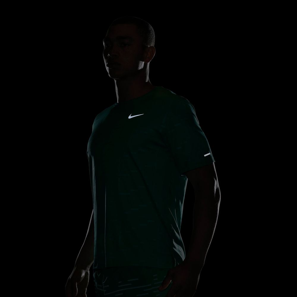Nike Breathe - Poleras | Nike Chile