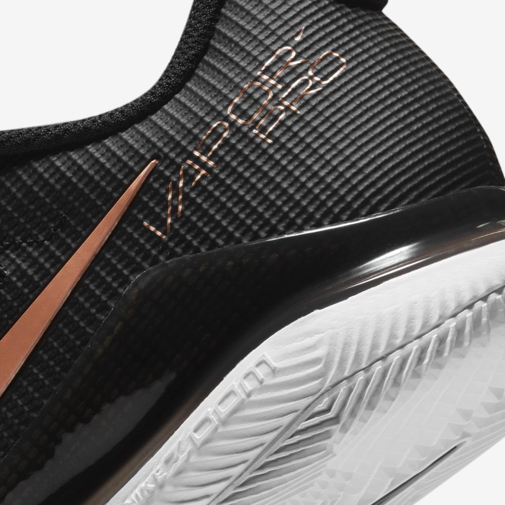 Nikecourt-Air-Zoom-Vapor-Pro