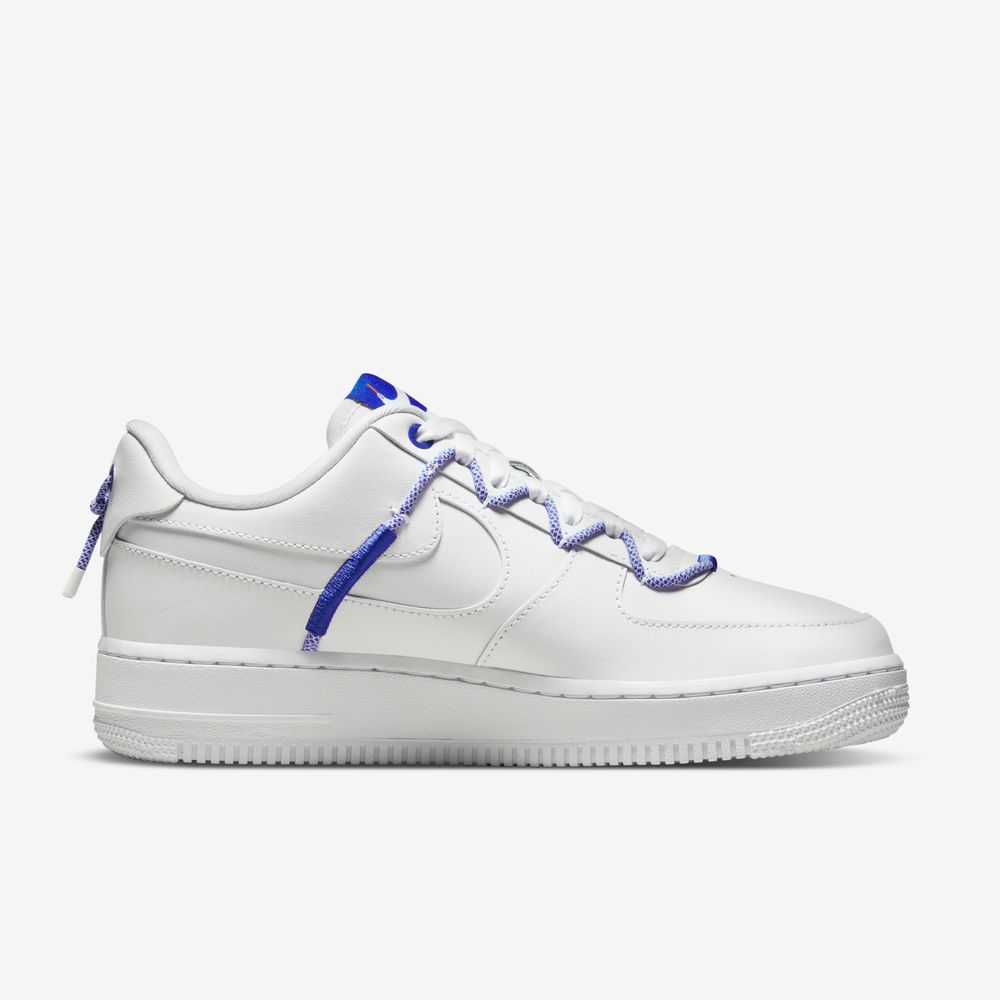 Zapatillas mujer Nike Wmns Air Force 1 '07 LX Summit White/ Summit  White-University Red
