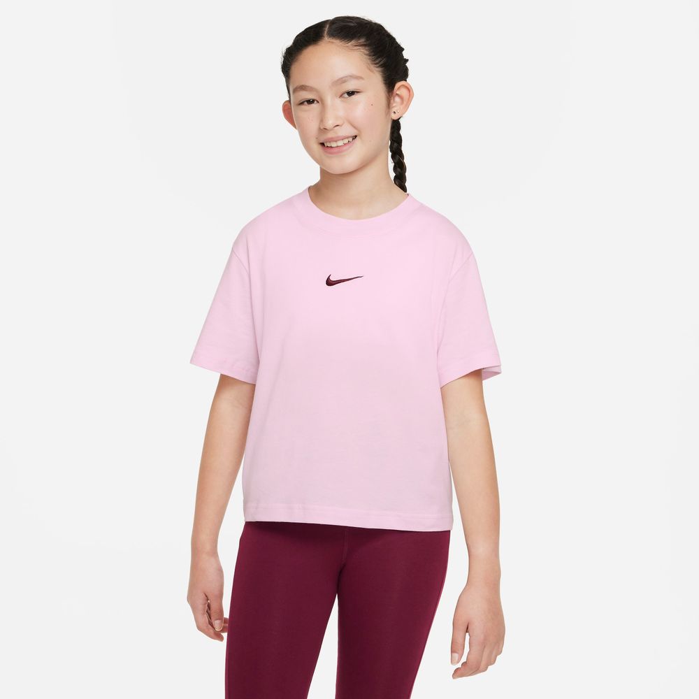 Nike-Sportswear