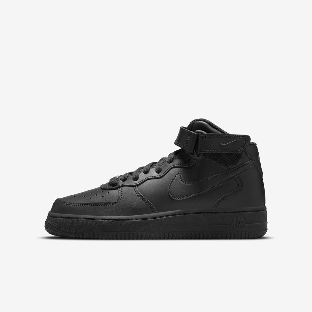 Nike-Air-Force-1-Mid-LE